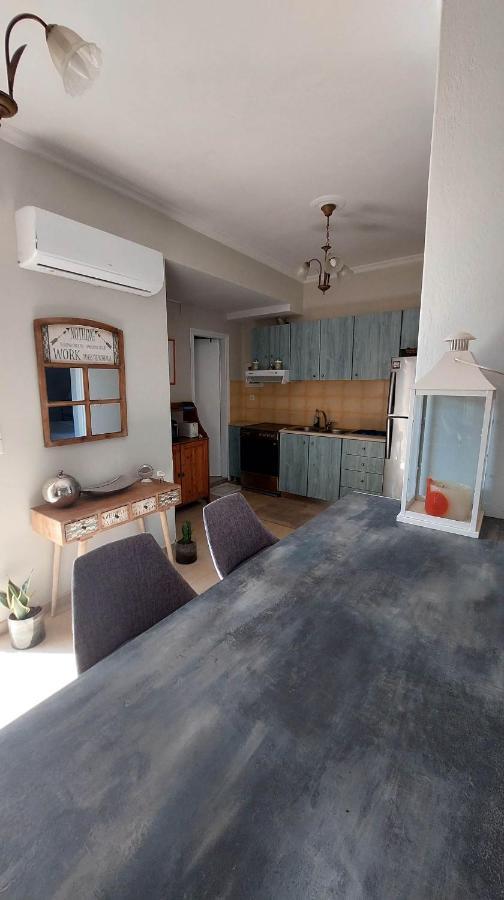 Alex Apartment Perama  Ngoại thất bức ảnh